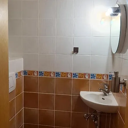 アパート Merle 18 *